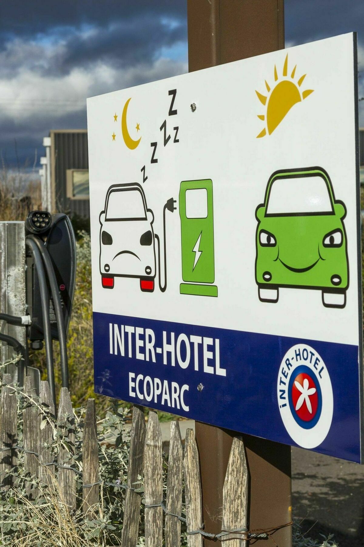 The Originals City, Hotel Ecoparc, Montpellier Est Saint-Aunes Exteriér fotografie